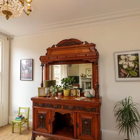 펜션 10 Chaloner 기스버러